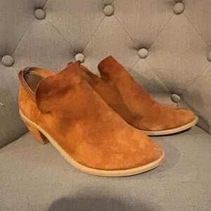 Kelsi Dagger Brooklyn Kenmare ankle bootie